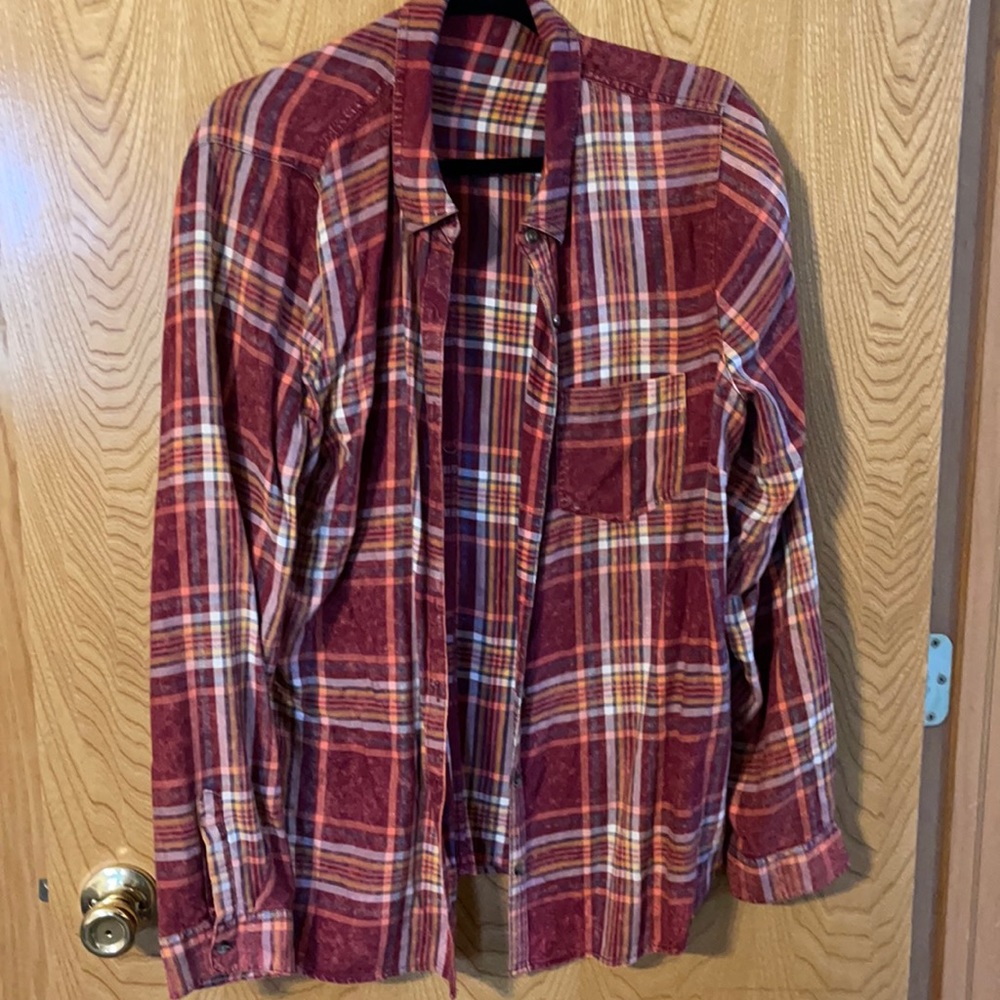 Button up blouse size XL